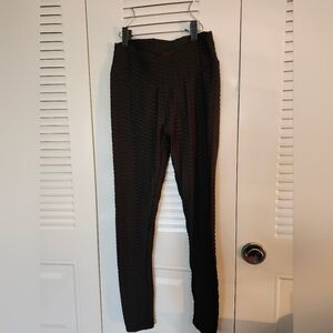 Black Textured Leggings